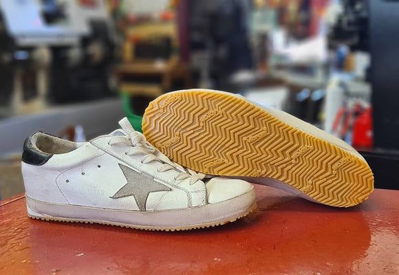 Golden goose promotion shop
